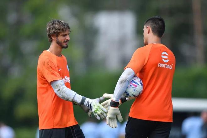 低位挤压路 低位挤压路